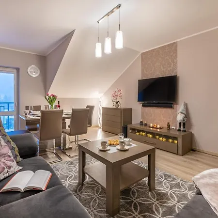 Apartament Spokojny Ustrzyki Dolne Exterior photo