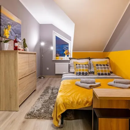 Apartament Spokojny Ustrzyki Dolne Exterior photo